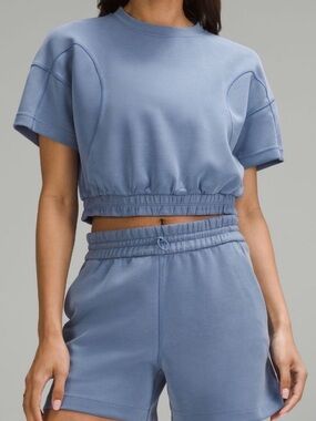 Lululemon  Softstreme Gathered Tee Set in Dusty Blue